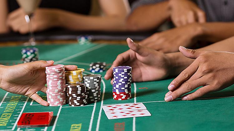 How AI Is Improving Online Gambling Game Platforms